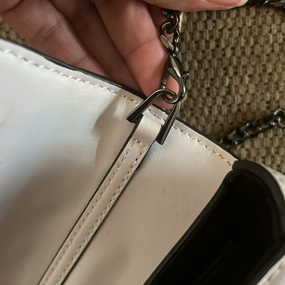 Nasty Gal Stylish cream Handbag with Chain Strap bling. Cross‎ body. - Picture 7 of 14